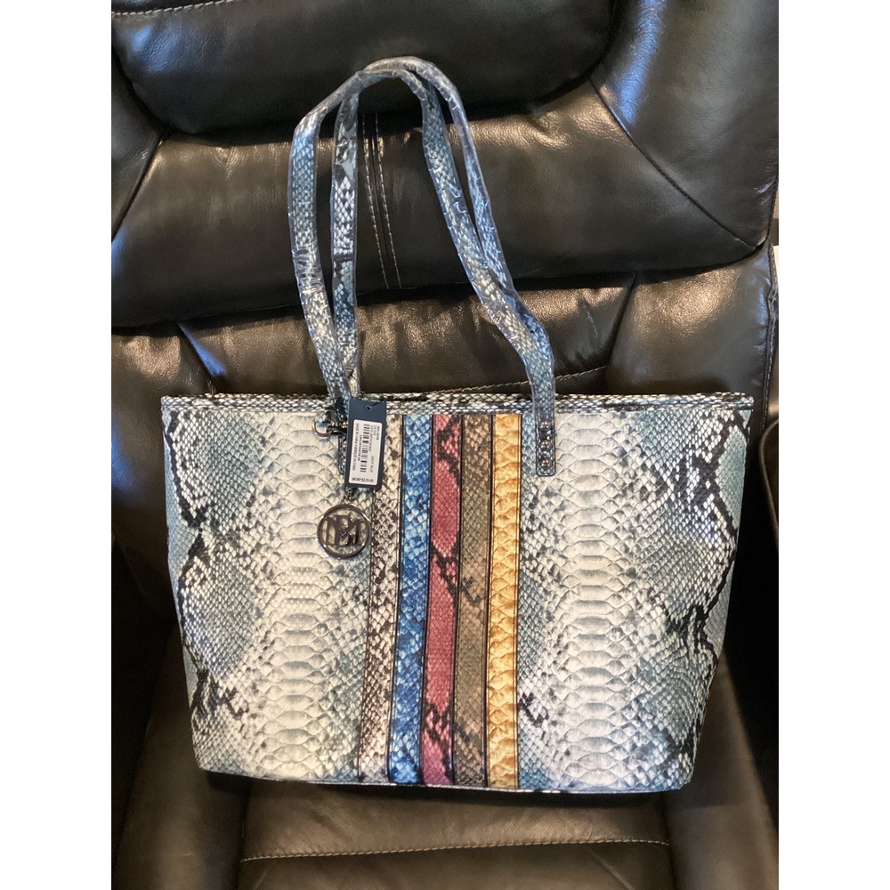 Studio Badgley Mischka Tote‎ Bag Snake Print Vegan Leather Zip Light Blue